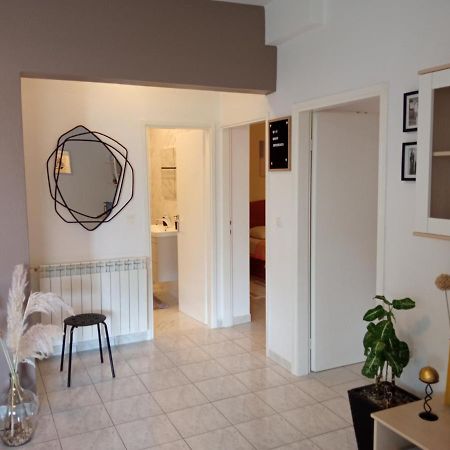 Apartman Katica Banjol Exteriör bild