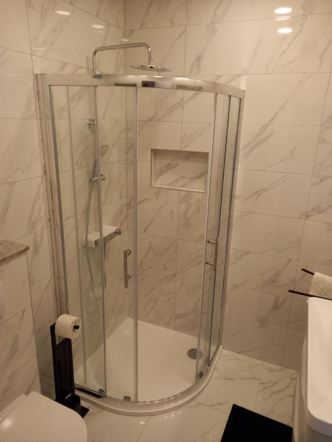 Apartman Katica Banjol Exteriör bild